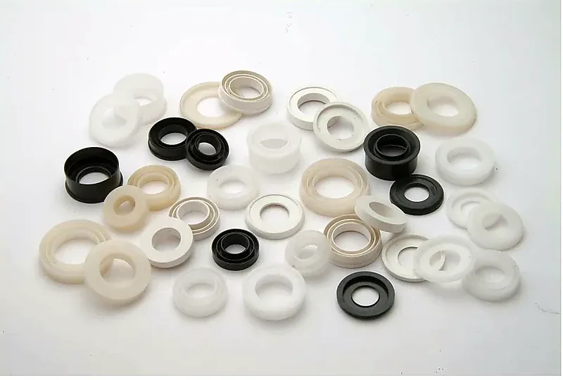 Range of moulded seal components